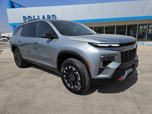 2025 Chevrolet Traverse Z71 in Sterling Gray Metallic — front three-quarter view